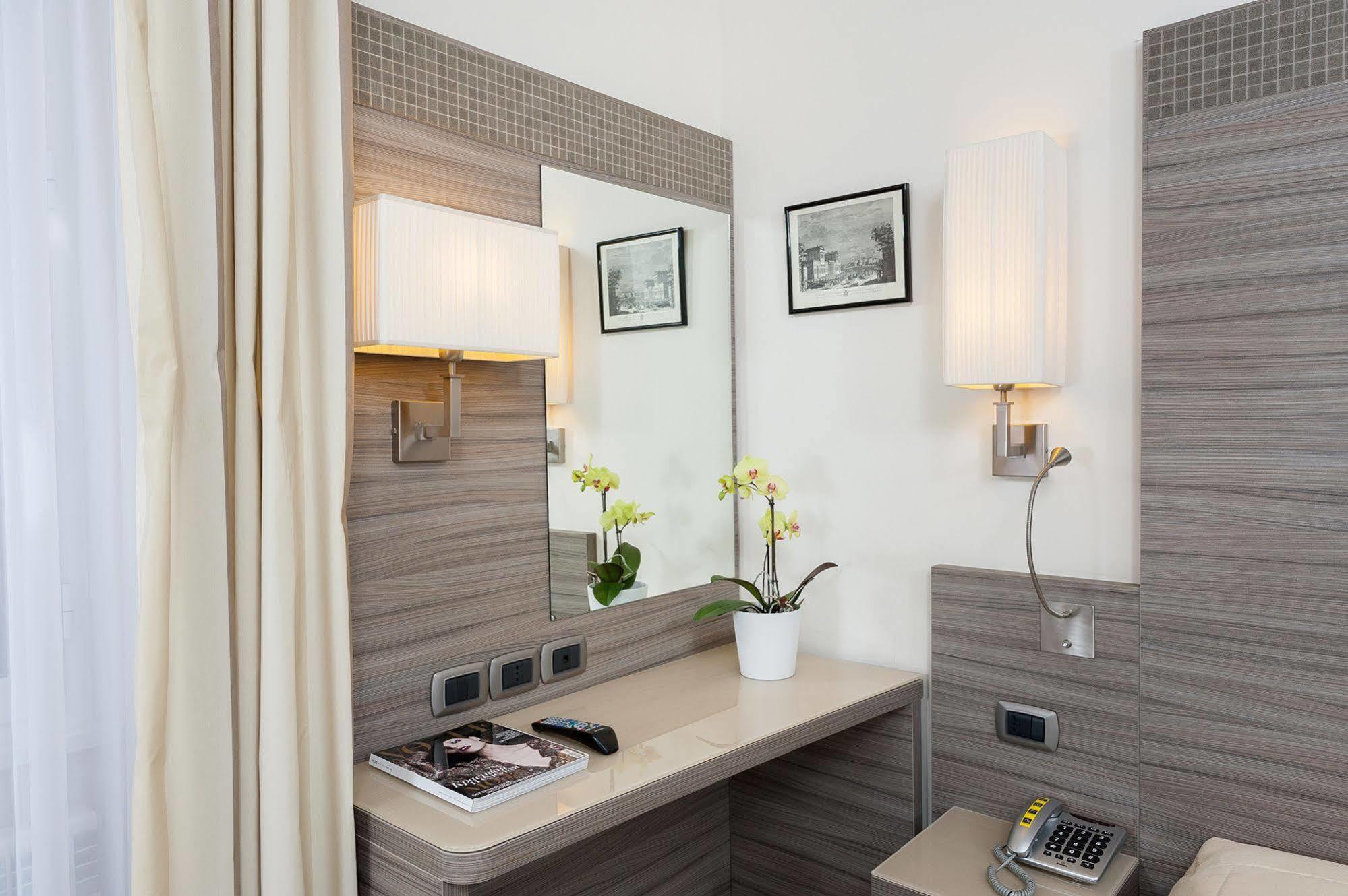 Morrisson Exclusive Rooms Рим Екстер'єр фото