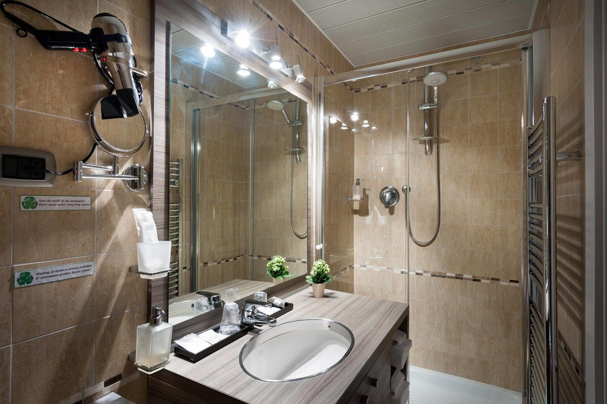 Morrisson Exclusive Rooms Рим Екстер'єр фото
