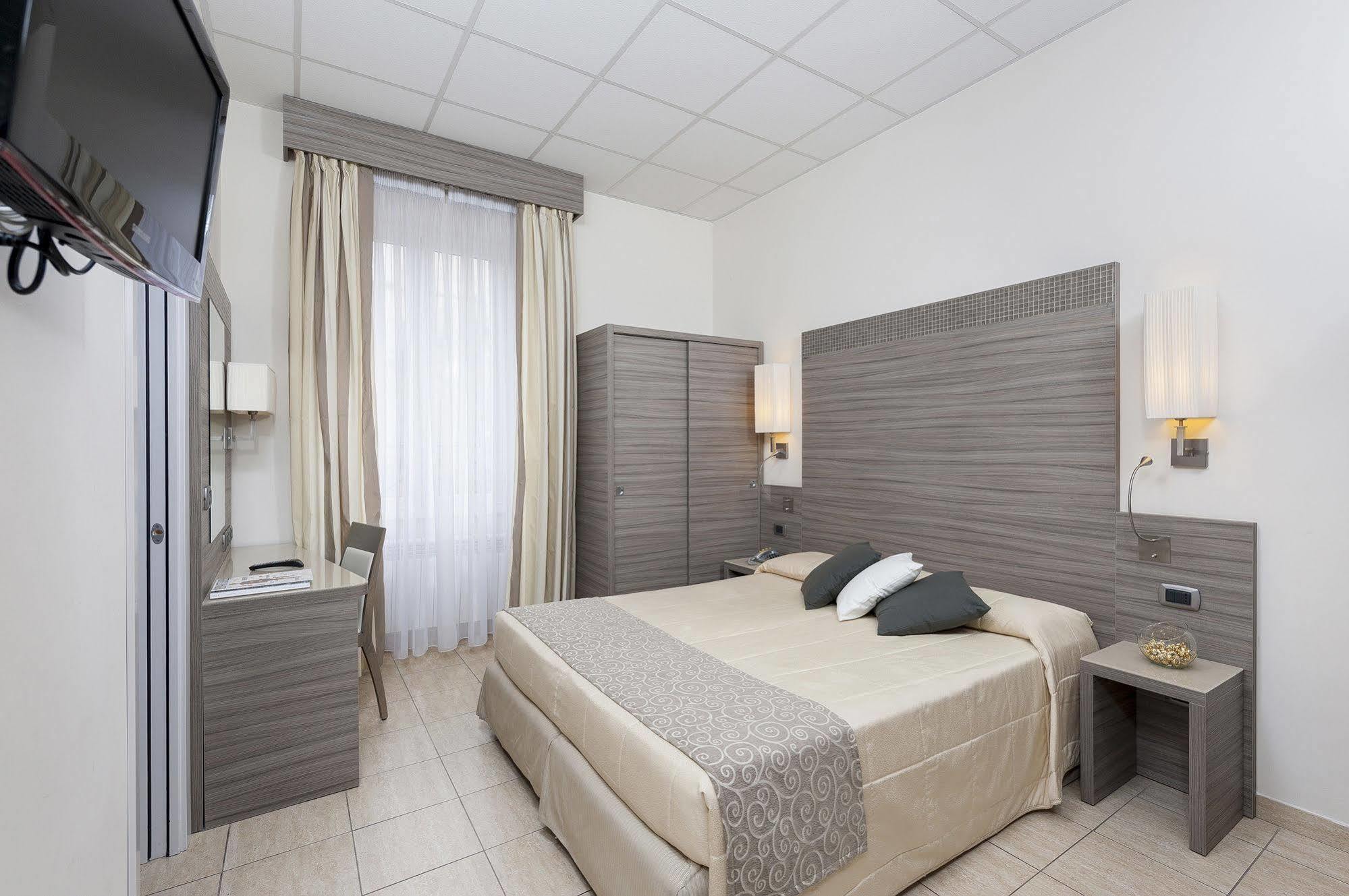 Morrisson Exclusive Rooms Рим Екстер'єр фото